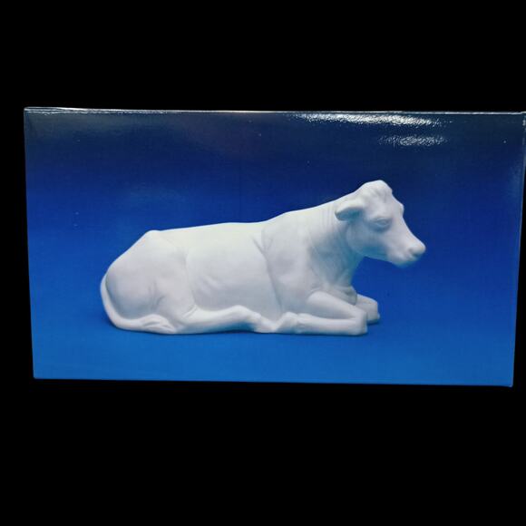 AVON Nativity Collectibles The Cow Figurine 1987 With Box White Porcelain - Picture 6 of 8